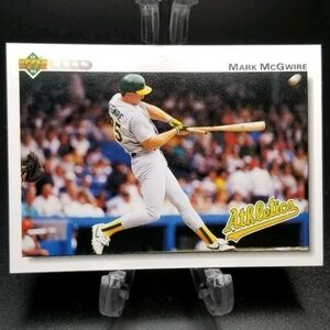 1992 Upper Deck Mark McGwire Oakland Athletics #153 Baseball Card